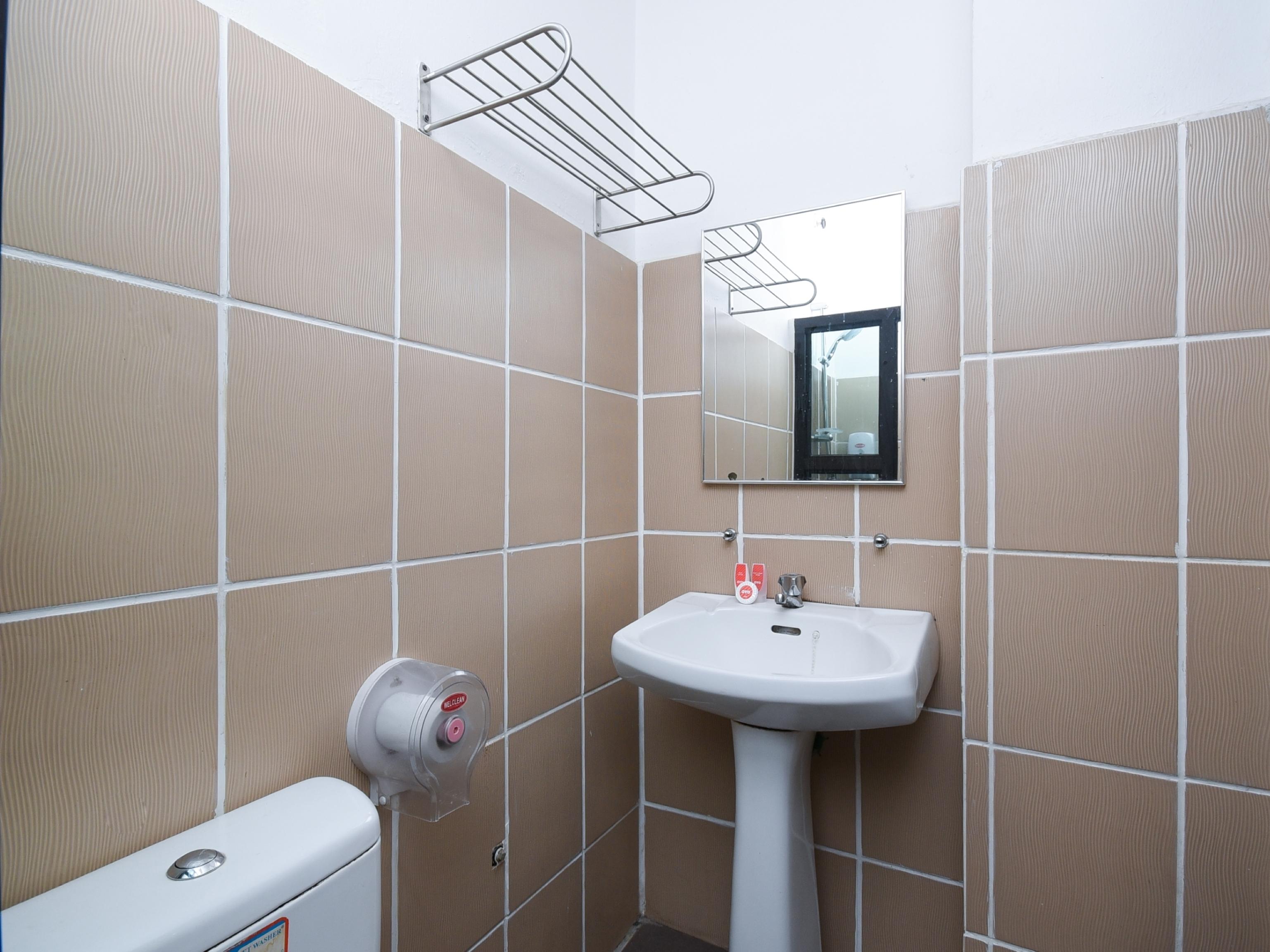 Super Oyo 89604 City Home Stay Miri Eksteriør billede