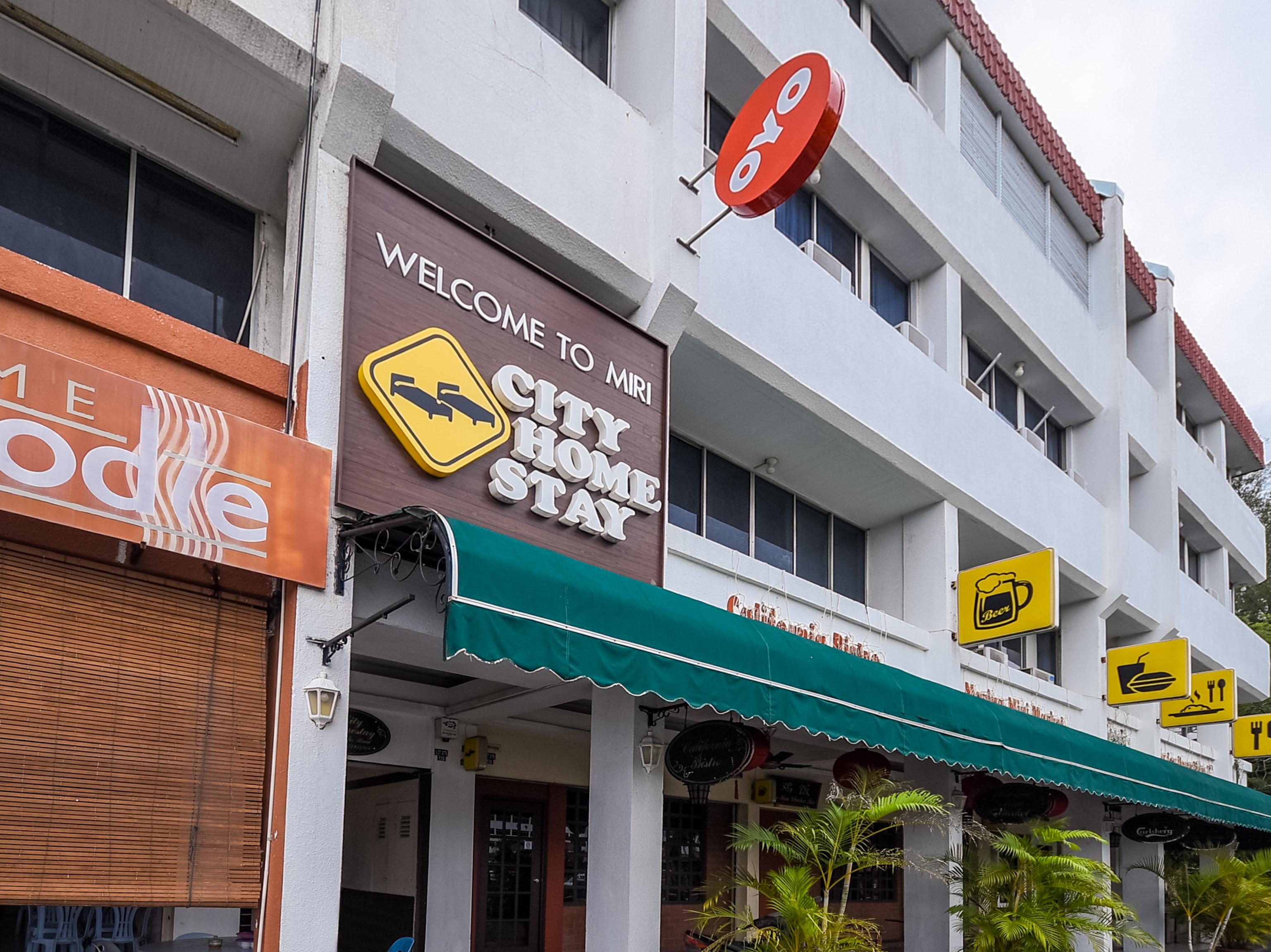 Super Oyo 89604 City Home Stay Miri Eksteriør billede